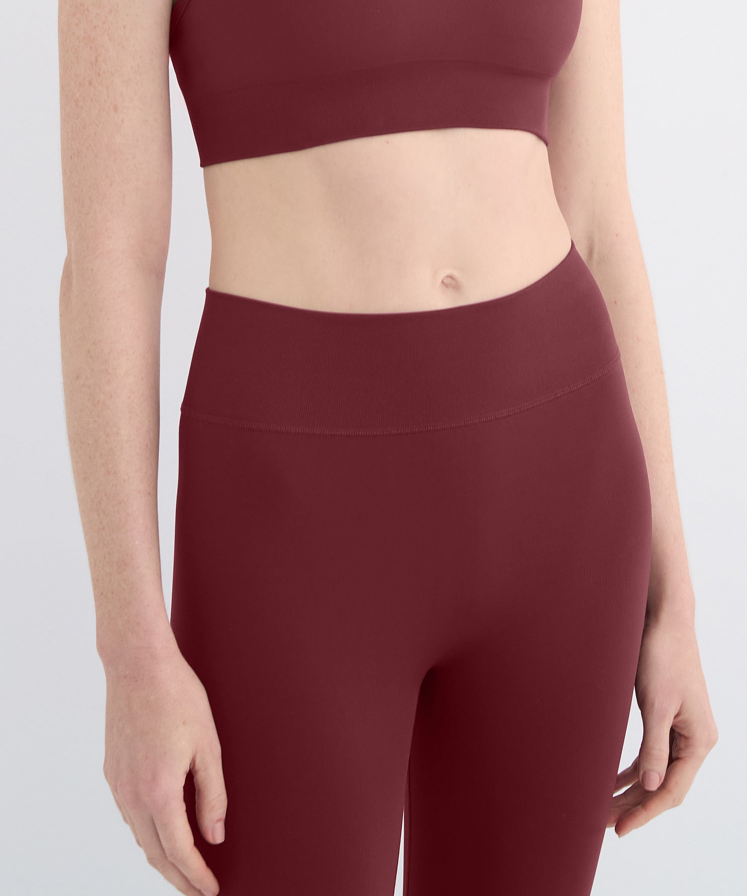 Performance High Rise Leggings - Grape
