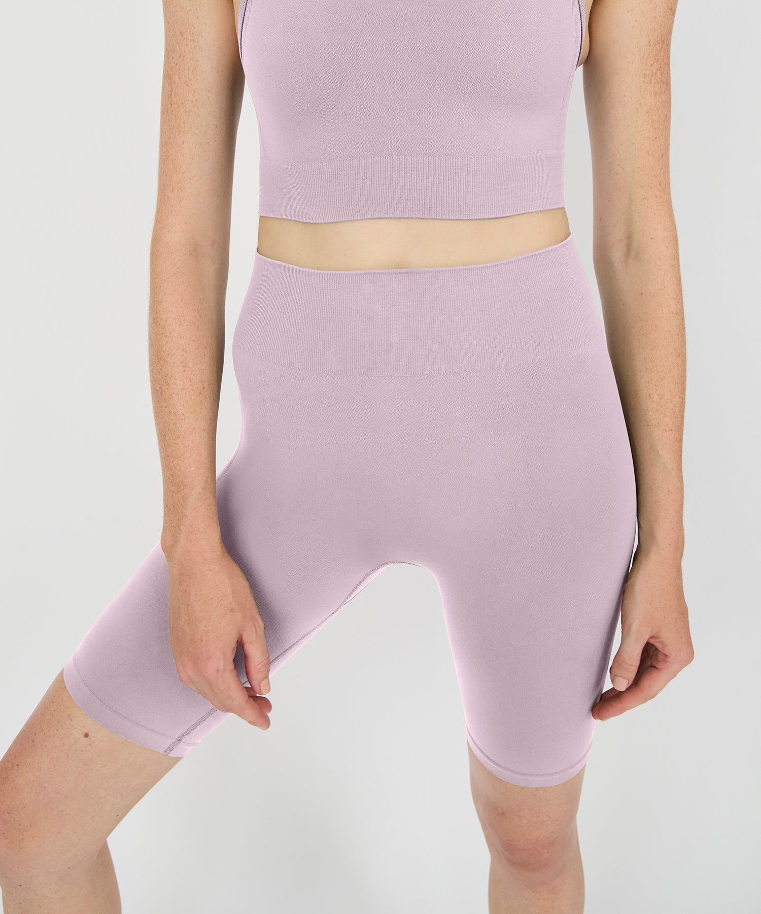 Form Movement Biker Short 6" - Mauve