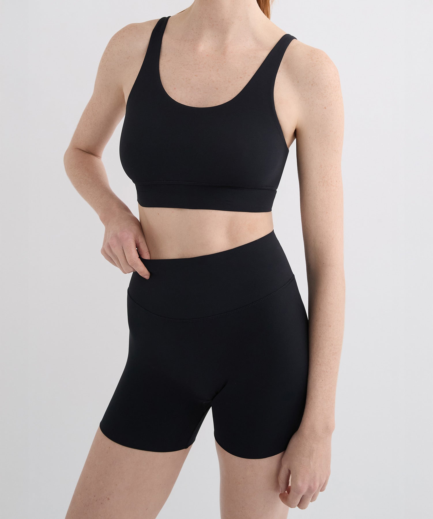 24/7 Short - Black